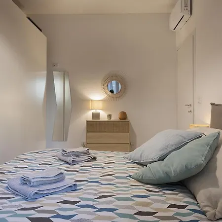 Porta Venezia - 10 Minuti Dal Duomo Appartement